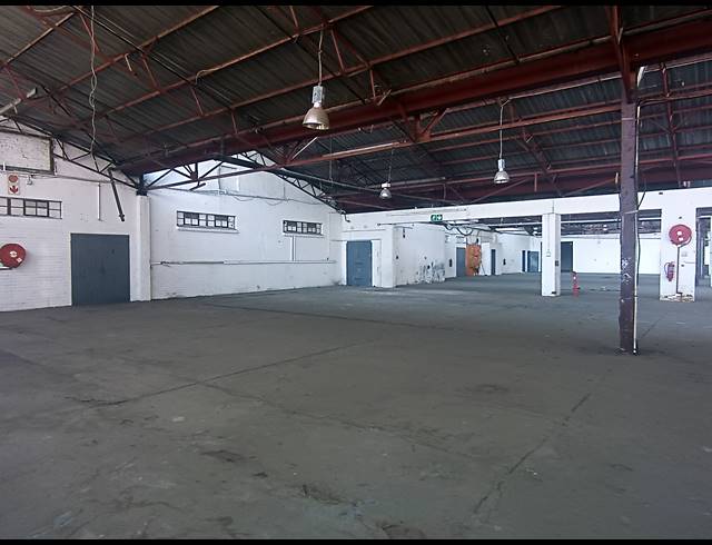 4,116M² BUILDING FOR SALE IN INDUSTRIA WEST